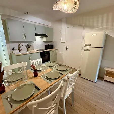 Grand Rdc 6 Pers Stationnement Gratuit *