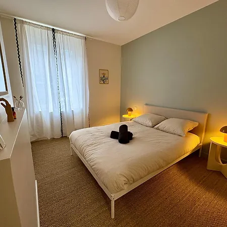 Appartement Grand Rdc 6 Pers Stationnement Gratuit Arras