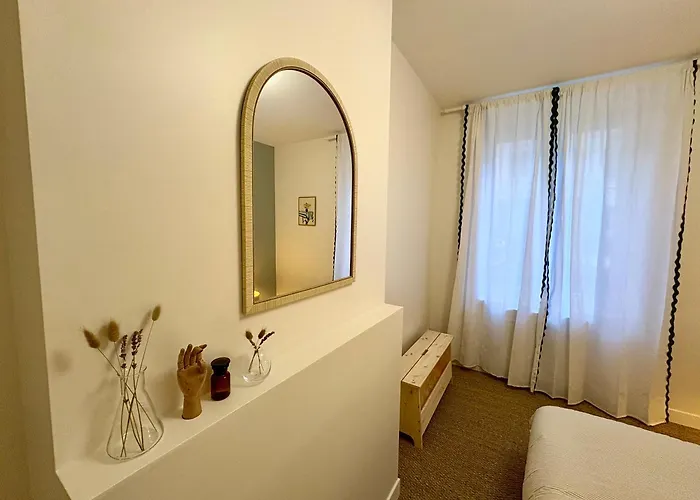 Grand Rdc 6 Pers Stationnement Gratuit Appartement Arras