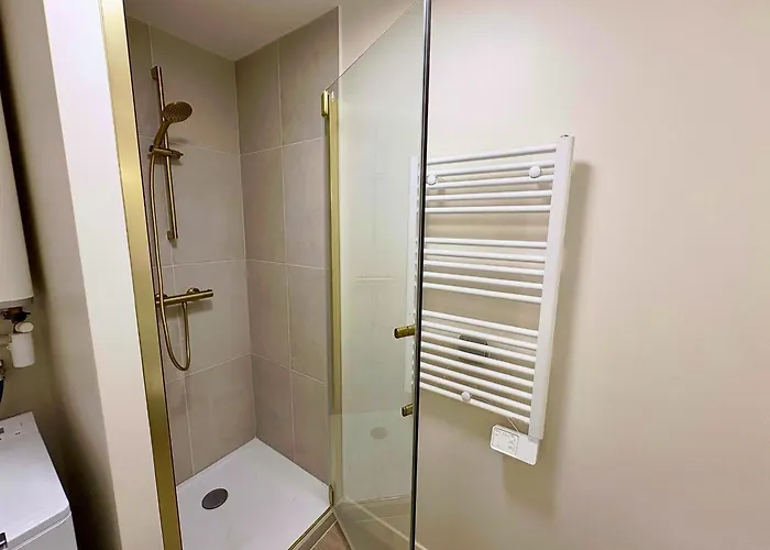 Grand Rdc 6 Pers Stationnement Gratuit Appartement