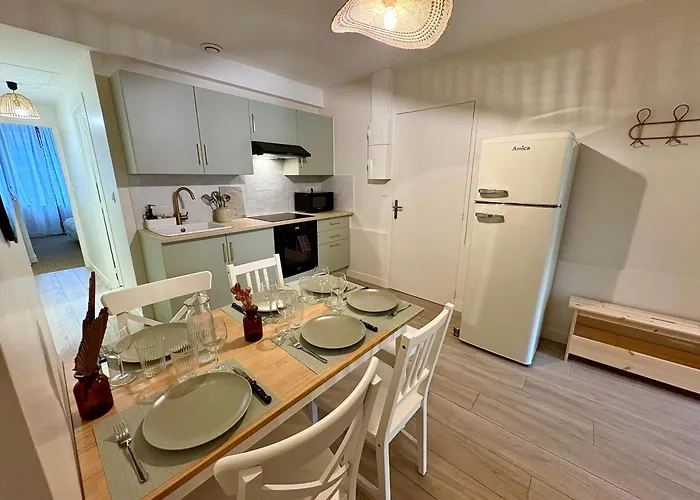 Grand Rdc 6 Pers Stationnement Gratuit *