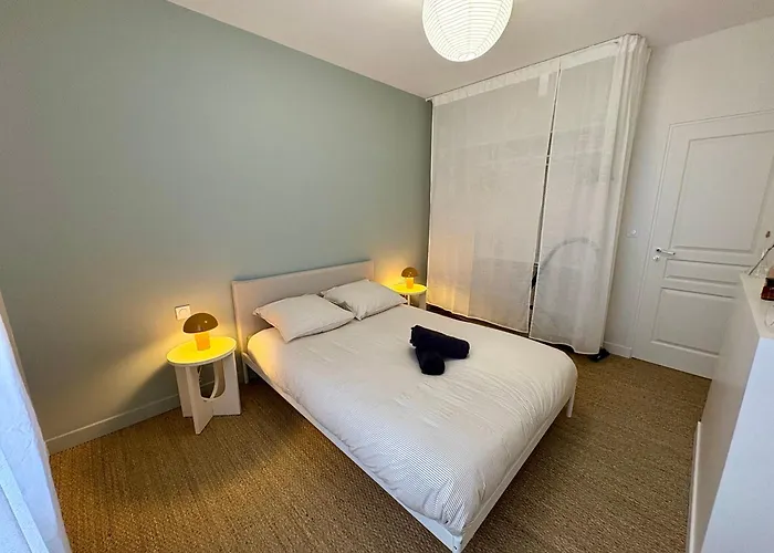 Grand Rdc 6 Pers Stationnement Gratuit Appartement Arras